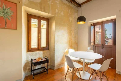 Ferienwohnung mit Klimaanlage und Balkon