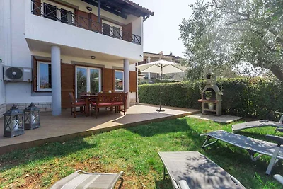 Ferienhaus mit Garten