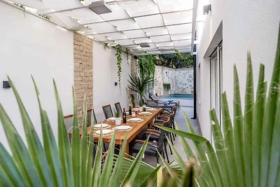 Ferienhaus mit Klimaanlage und Aussenpool