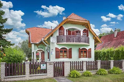 Ferienhaus mit Kinderbecken