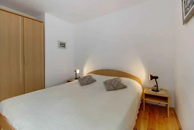 Gemütliche Ferienwohnung Lela mit Meerblick a