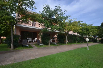 Ferienhaus mit Terrasse und Klimaanlage