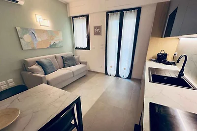 Ferienwohnung mit Klimaanlage, Balkon und