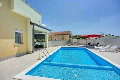 FerienHaus mit Pool