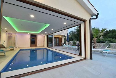 Villa mit Pool