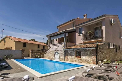 Ferienwohnung mit Klimaanlage und Pool