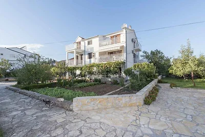 Ferienwohnung mit Klimaanlage und Balkon