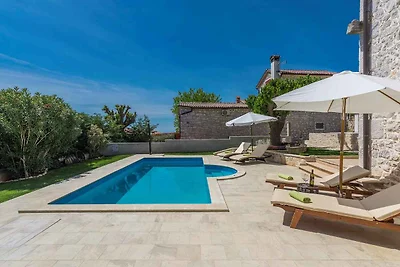 Ferienhaus mit Privatpool