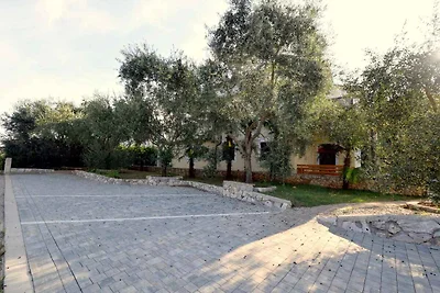 Ferienwohnung mit Terrasse und Grill