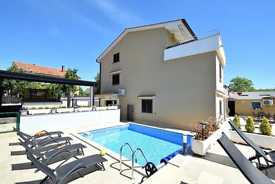 Ferienwohnung Apartment Zrinka im Erdgeschoss