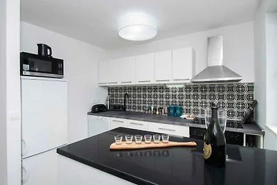 Ferienhaus mit Klimaanlage und Aussen-Whirlpo