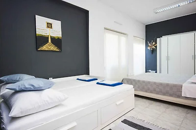 Ferienhaus mit Klimaanlage und Pool