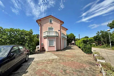 Ferienwohnung mit Balkon und Klimaanlage