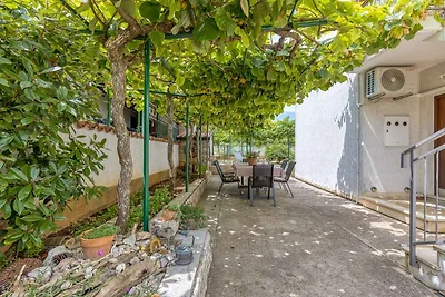 Ferienwohnung mit Klimaanlage und Terrasse