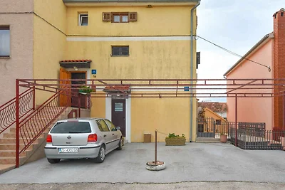 Ferienwohnung mit Teraase mit Meerblick