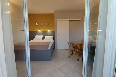 Apartment mit einem Schlafzimmer und Meerblic
