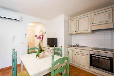 Ferienwohnung mit Klimaanlage und Balkon
