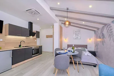 Gemütliche 3-Sterne-Ferienwohnung NIKOLINA 4 