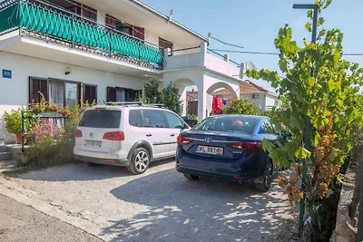 Ferienwohnung mit Terrasse und Klimaanlage