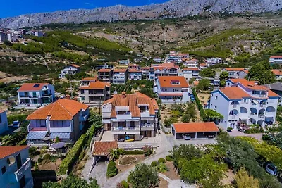 Apartment mit zwei Schlafzimmern im ersten St