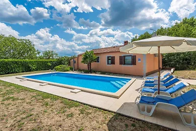 Ferienhaus mit privatem Pool und grossem