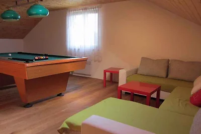 Ferienhaus mit Billard, Aussenpool, Garten un
