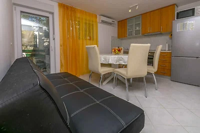 Ferienwohnung mit Terrasse und Meerblick