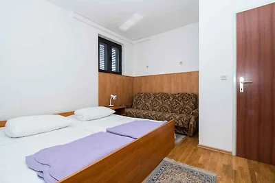 Ferienwohnung mit Balkon und Grill