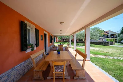 Ferienwohnung WOHNUNG MIT KLIMAANLAGE