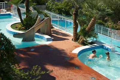 Ferienwohnung mit Klimaanlage und Pool