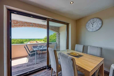 Ferienwohnung mit Balkon und Klimaanlage