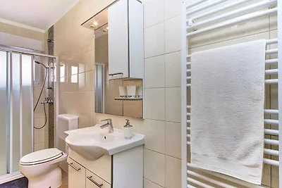 Ferienwohnung mit Terrasse und Meerblick