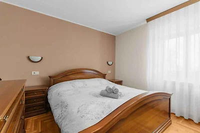 Geräumiges Apartment mit zwei Schlafzimmern, 