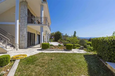 Ferienwohnung mit Balkon und Klimaanlage