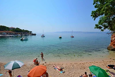 Komfortable Ferienwohnung Anchi in Povile für