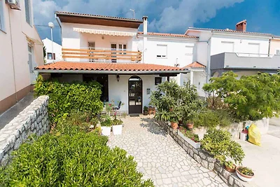 Ferienwohnung mit Terrasse und Klimaanlage