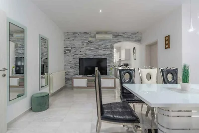 Villa mit Privatpool