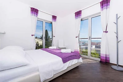 Ferienwohnung mit Terrasse und Klimaanlage
