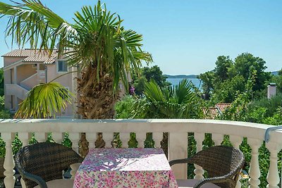 Ferienwohnung mit Balkon und Meerblick