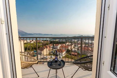 Ferienwohnung mit Klima und Meerblick