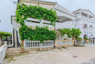 Gemütliche Ferienwohnung Pisacic auf der Inse