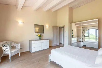 Ferienwohnung mit Terrasse, Klimaanlage und