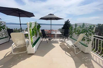 Studio mit Balkon und Meerblick