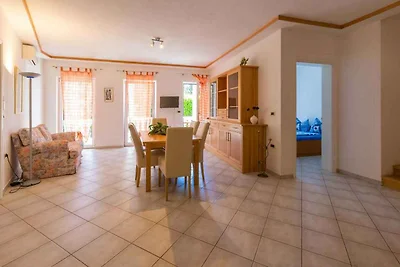 Ferienwohnung mit Klima und WLAN