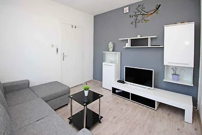 Ferienwohnung mit Balkon, Klimaanlage und
