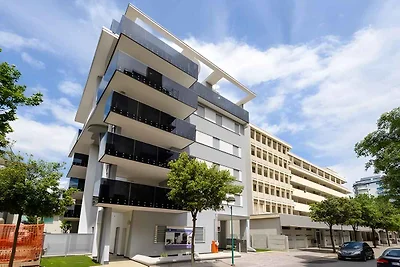 Ferienwohnung mit Balkon und Klimaanlage