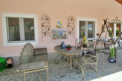 Ferienwohnung mit Terrasse und Klima