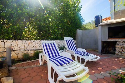 Ferienwohnung mit Klimaanlage und Terrasse in