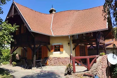 Ferienhaus mit riesengrossem Grundstück und A