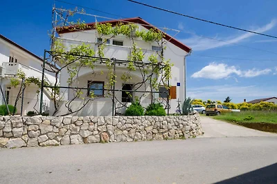 Ferienwohnung mit Klimaanlage und Terrasse in